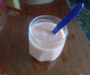 Milkshake de pere cu cirese (fara lapte)