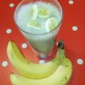 Banana milkshake (cu lapte de orez facut in casa)