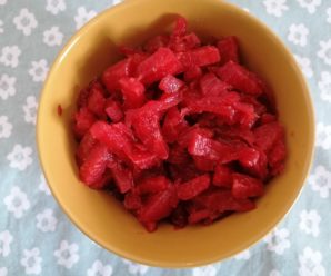 Mancare de gulie si sfecla rosie